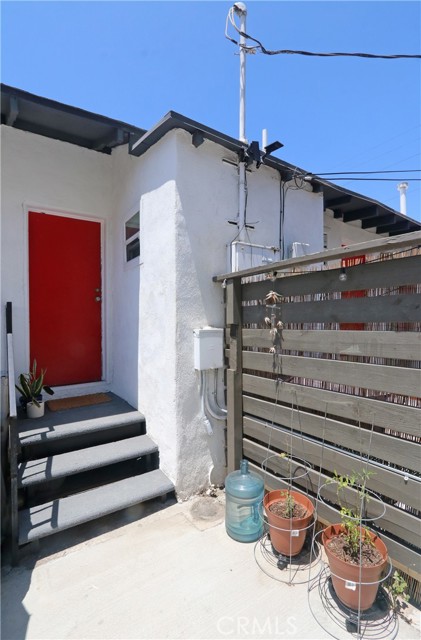 Detail Gallery Image 6 of 20 For 309 N Avenue 50, Los Angeles,  CA 90042 - – Beds | – Baths