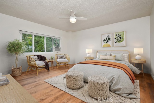 Detail Gallery Image 28 of 36 For 3833 Ridgemoor Dr, Studio City,  CA 91604 - 2 Beds | 1/1 Baths