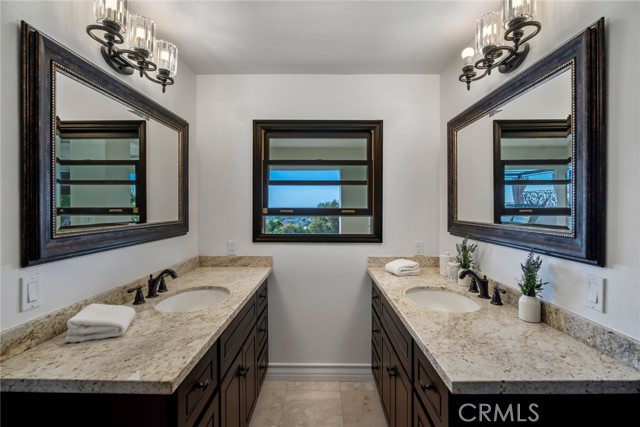 Detail Gallery Image 27 of 49 For 35 Cantilena, San Clemente,  CA 92673 - 5 Beds | 4/1 Baths