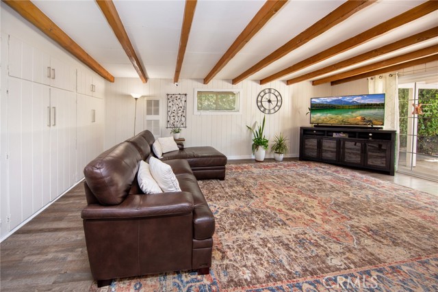 7838 Hazeltine Avenue, Panorama City CA: https://media.crmls.org/medias/9942cce2-d2cc-42fa-af1d-6bfb30d75ec0.jpg