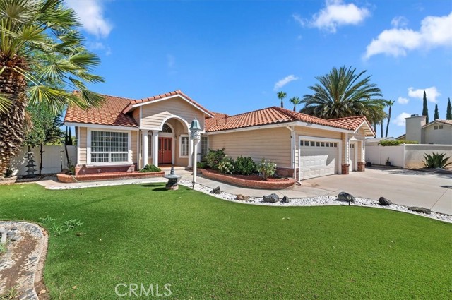 22711 Pebblestone Drive, Nuevo CA: https://media.crmls.org/medias/9942fc53-344b-4a9e-8d4b-9f1391c166a5.jpg