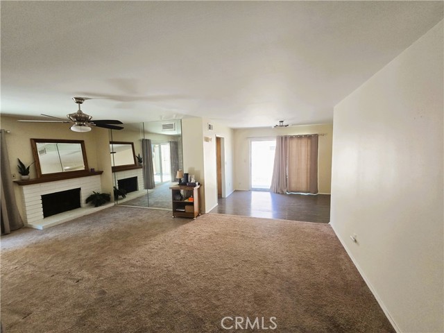 Detail Gallery Image 34 of 37 For 26487 Fairway Cir, Newhall,  CA 91321 - 2 Beds | 2 Baths