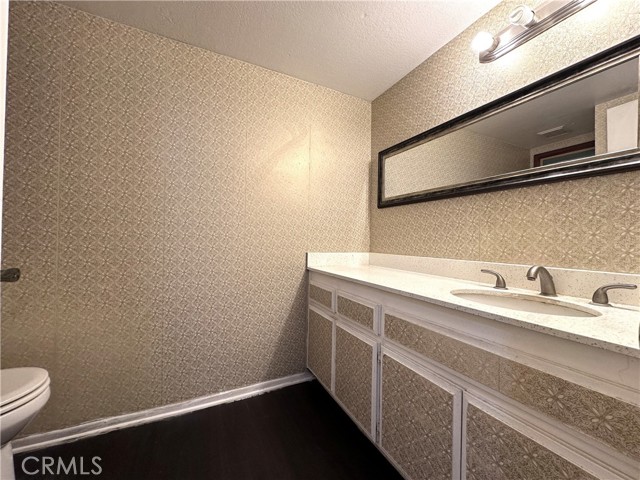 Detail Gallery Image 11 of 19 For 2220 E Chapman Ave #40,  Fullerton,  CA 92831 - 2 Beds | 2/1 Baths