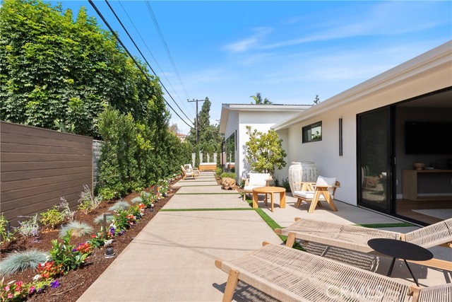 Image 23 of 63 For 2989 Ceylon Drive