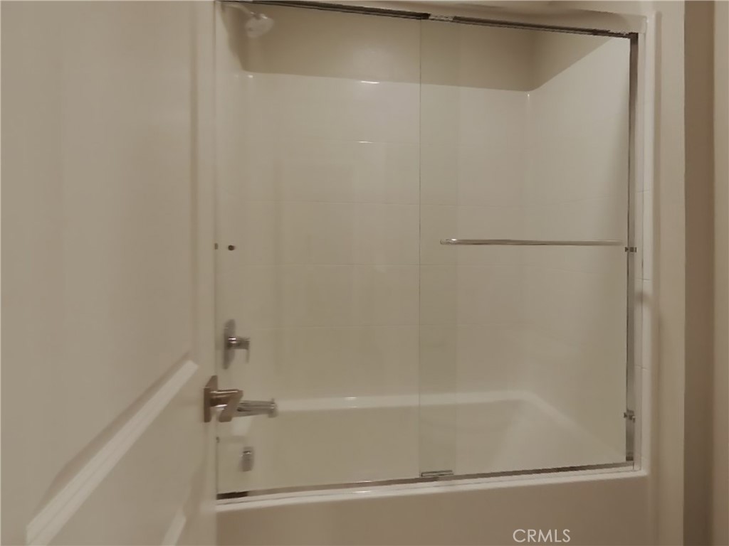 https://media.crmls.org/medias/99450369-a0fe-4632-a03a-6a265d90ec6a.jpg?preset=X-Large