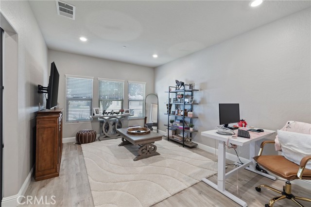 Detail Gallery Image 23 of 32 For 748 Expedition Way, Madera,  CA 93636 - 3 Beds | 2 Baths
