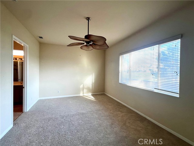 Detail Gallery Image 11 of 29 For 19533 Vermillion Ln, Apple Valley,  CA 92308 - 2 Beds | 2/1 Baths