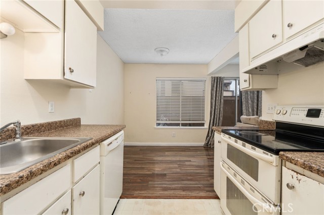Detail Gallery Image 11 of 21 For 1550 W Ashlan #125,  Fresno,  CA 93705 - 1 Beds | 1 Baths