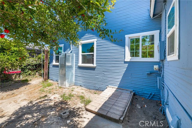 Detail Gallery Image 36 of 43 For 747 W 9th St, San Bernardino,  CA 92410 - 3 Beds | 3 Baths