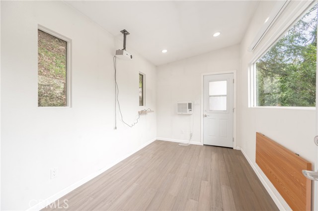 Detail Gallery Image 57 of 68 For 432 Fernwood Pacific, Topanga,  CA 90290 - 2 Beds | 2 Baths