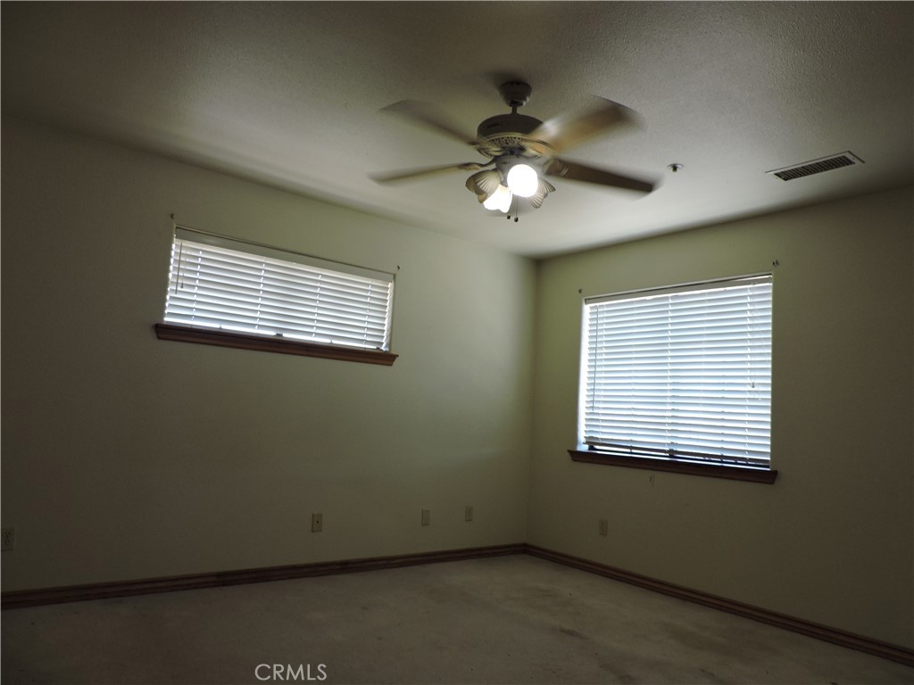 https://media.crmls.org/medias/99474a3b-de9a-41fa-a4b0-7efdcdd4e9d7.jpg?preset=X-Large