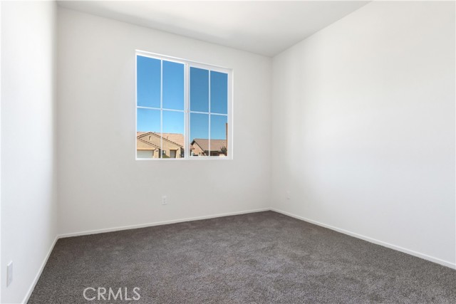 Detail Gallery Image 15 of 26 For 13743 Mesa View Dr, Victorville,  CA 92392 - 5 Beds | 2 Baths
