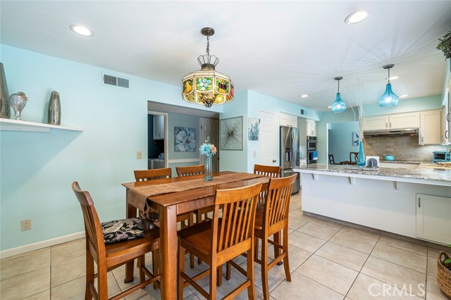 Detail Gallery Image 20 of 40 For 8052 N Mariposa St, Fresno,  CA 93720 - 3 Beds | 2 Baths
