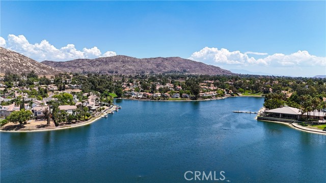 23638 Airosa Place, Moreno Valley CA: https://media.crmls.org/medias/99488615-a2d1-44ca-84b4-d0fd4df1fc84.jpg