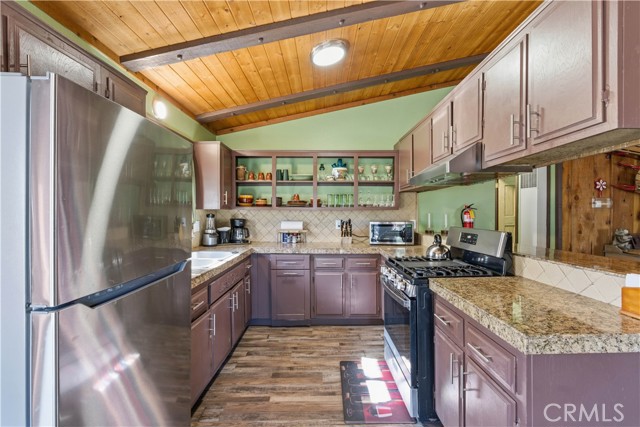 Detail Gallery Image 8 of 32 For 44667 Barton, Sugarloaf,  CA 92386 - 2 Beds | 2 Baths