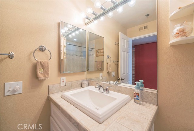 Detail Gallery Image 27 of 33 For 409 Utica Ave #A8,  Huntington Beach,  CA 92648 - 2 Beds | 2 Baths