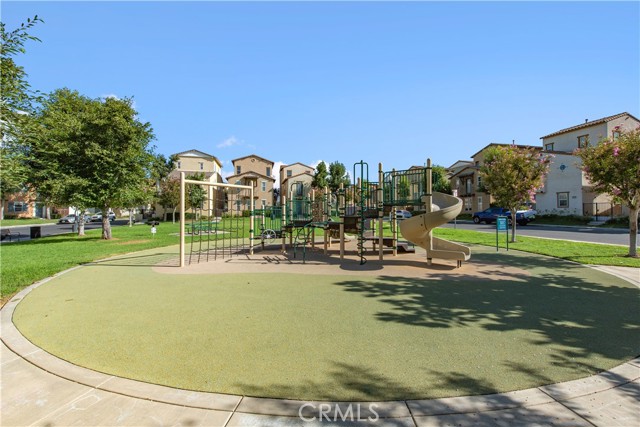 Detail Gallery Image 17 of 17 For 10373 via Palma, Montclair,  CA 91763 - 3 Beds | 3 Baths