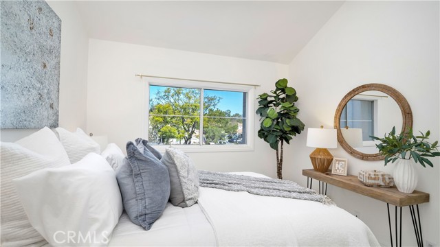 Detail Gallery Image 34 of 58 For 4 Vista Frondosa, Rancho Santa Margarita,  CA 92688 - 3 Beds | 2/1 Baths