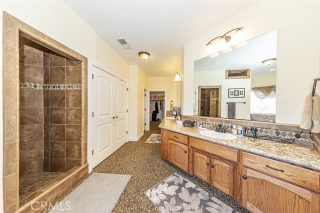 Detail Gallery Image 22 of 75 For 33099 Road 800, Raymond,  CA 93653 - 5 Beds | 3 Baths