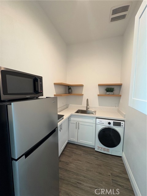 Image 6 of 12 For 250 Mount Rushmore