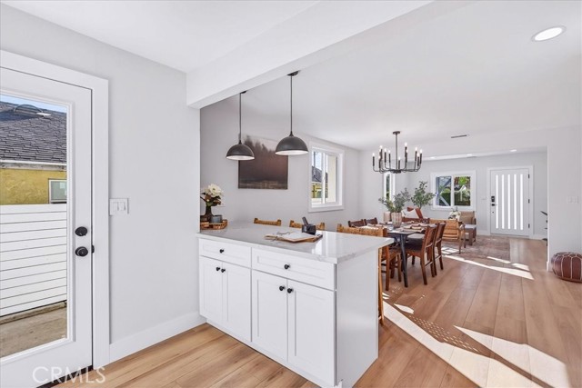 1254 Sanborn Avenue, Los Angeles CA: https://media.crmls.org/medias/994cbe68-7029-43a0-9d1d-f4b33943bf15.jpg