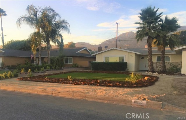 8530 Monte Vista Street, Rancho Cucamonga CA: https://media.crmls.org/medias/994d19d0-3951-4346-88a5-a5db93ec2a86.jpg