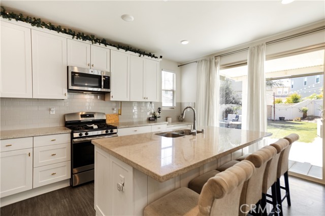 Detail Gallery Image 13 of 40 For 4846 S Monarch Pl, Ontario,  CA 91762 - 4 Beds | 3 Baths
