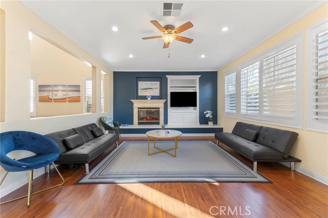 Detail Gallery Image 10 of 41 For 2547 Calla Lily Ct, Simi Valley,  CA 93063 - 4 Beds | 2/1 Baths