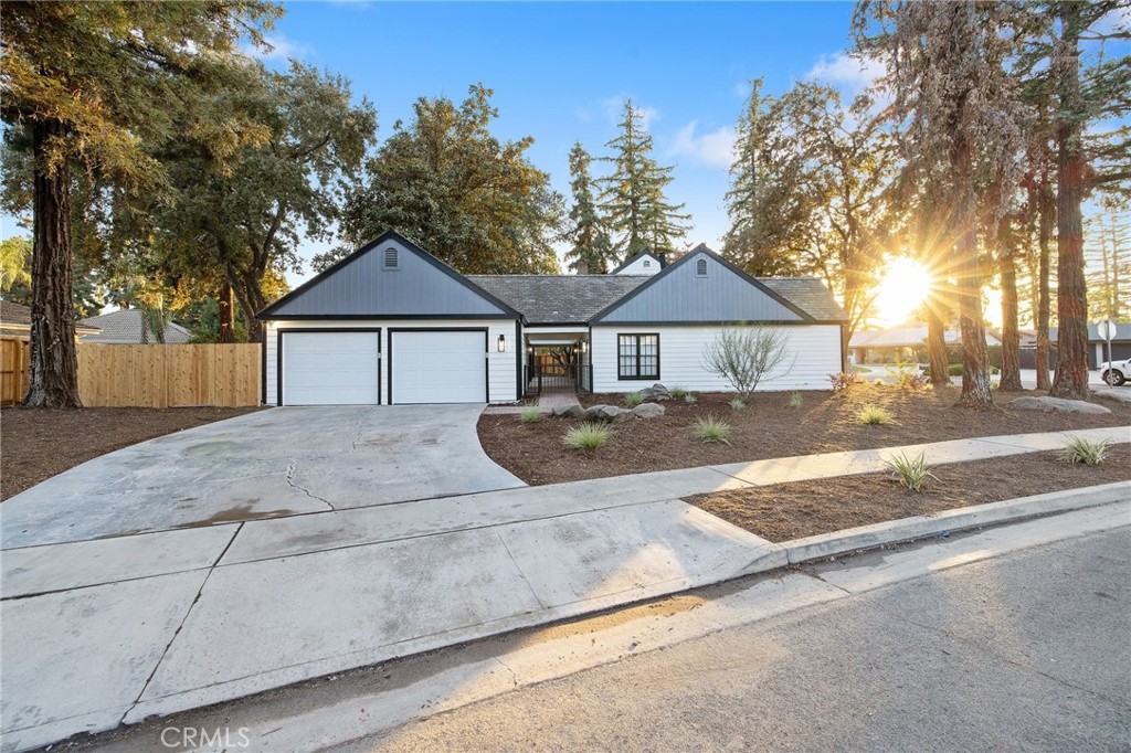 994F868D 6Bb2 4496 B162 C7849438C187 1632 N Sutton Court, Tulare, Ca 93274 &Lt;Span Style='BackgroundColor:transparent;Padding:0Px;'&Gt; &Lt;Small&Gt; &Lt;I&Gt; &Lt;/I&Gt; &Lt;/Small&Gt;&Lt;/Span&Gt;