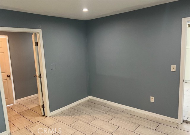 731 W 99th Street, Los Angeles CA: https://media.crmls.org/medias/994f86dd-5e8e-4b5b-8036-52ba13bff88d.jpg