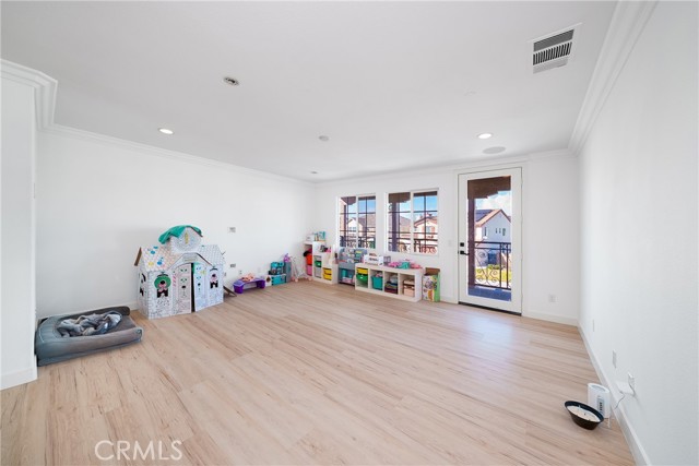 Detail Gallery Image 16 of 29 For 13723 Deerpath, Corona,  CA 92880 - 6 Beds | 5 Baths