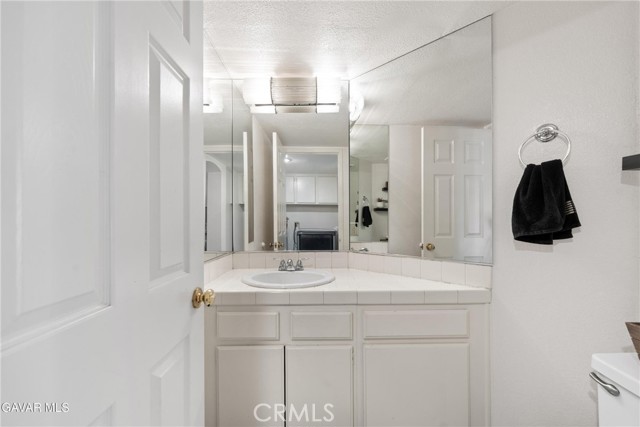 Detail Gallery Image 11 of 19 For 38145 Lido, Palmdale,  CA 93552 - 4 Beds | 3 Baths