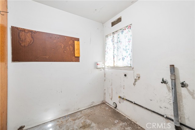 Detail Gallery Image 20 of 30 For 881 Majela Ln, Hemet,  CA 92543 - 2 Beds | 2 Baths