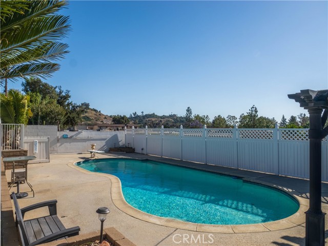 Image 2 for 2149 Pattiglen Ave, La Verne, CA 91750