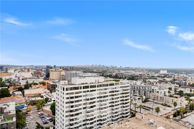 Detail Gallery Image 21 of 32 For 7250 Franklin Ave #1011,  Los Angeles,  CA 90046 - 1 Beds | 1 Baths