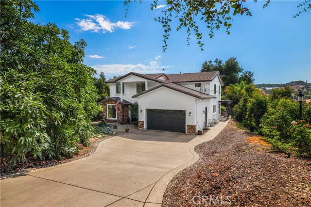 Detail Gallery Image 2 of 55 For 32840 Lilac Rd, Valley Center,  CA 92082 - 4 Beds | 2/1 Baths