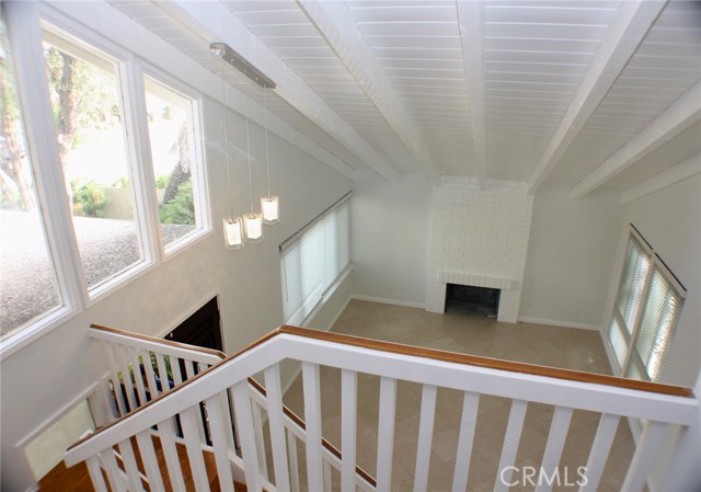 21740 Ulmus Drive, Woodland Hills CA: https://media.crmls.org/medias/9953885b-16ef-49a3-9d38-2223873c3a1e.jpg