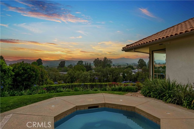 1525 Ramona Drive, Camarillo CA: https://media.crmls.org/medias/99547d80-8e01-4ffa-a0f4-5a4d193b7f7c.jpg