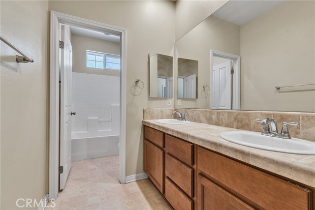 Detail Gallery Image 29 of 35 For 14301 Florence St, Corona,  CA 92880 - 4 Beds | 3/1 Baths