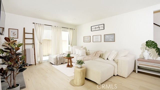 17698 Locust Street, Fountain Valley CA: https://media.crmls.org/medias/99549e71-c48e-4db4-bdef-44a839955dab.jpg