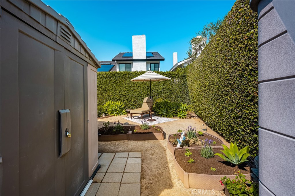 MLS #OC25253550 image #40