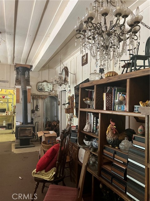 18727 Skyway, Stirling City CA: https://media.crmls.org/medias/99557d8a-2979-4adc-bfeb-37fcbc5f4000.jpg