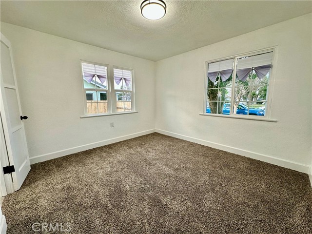 Detail Gallery Image 8 of 20 For 277 E Kingman St, San Bernardino,  CA 92410 - 2 Beds | 1 Baths