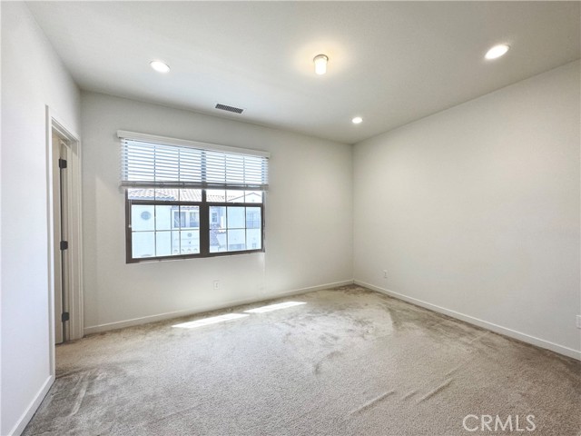 129 Briarberry, Irvine CA: https://media.crmls.org/medias/9958ec43-4935-43b2-980d-17b403199a9d.jpg