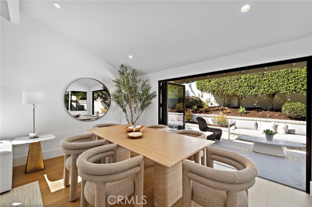 Detail Gallery Image 14 of 40 For 37 Beachcomber, Corona Del Mar,  CA 92625 - 3 Beds | 3 Baths