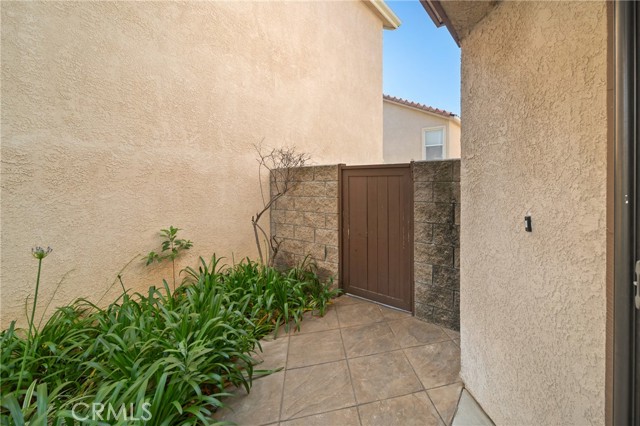 Detail Gallery Image 8 of 53 For 594 Yarrow Dr, Simi Valley,  CA 93065 - 3 Beds | 2/1 Baths