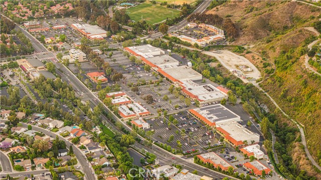 Image 68 of 40 For 25811 Jamon Lane