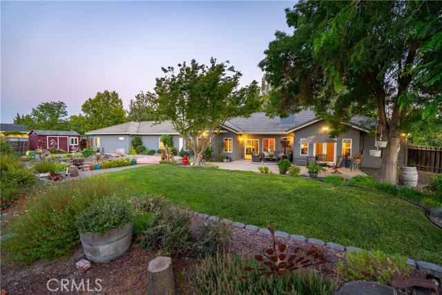 Detail Gallery Image 4 of 64 For 820 Golden Meadow Dr, Paso Robles,  CA 93446 - 5 Beds | 3 Baths