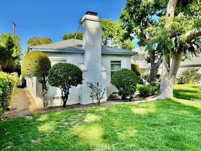 222 N Screenland Drive, Burbank CA: https://media.crmls.org/medias/995a4fa4-f888-4dee-9374-8e79ad0a46e1.jpg