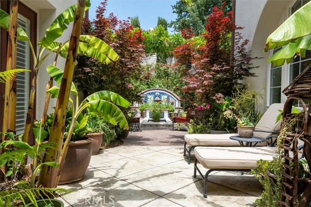 Detail Gallery Image 23 of 75 For 24711 Tiburon St, Valencia,  CA 91355 - 5 Beds | 5 Baths